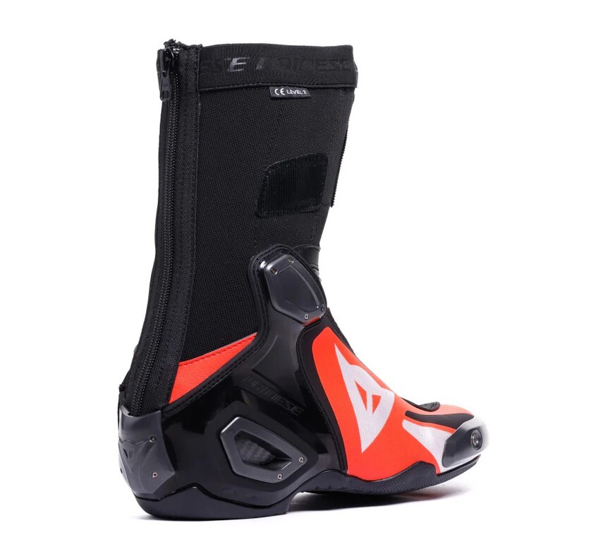 レーシングブーツのカラーオーダーがついに解禁【AXIAL 2 BOOTS CUSTOM
